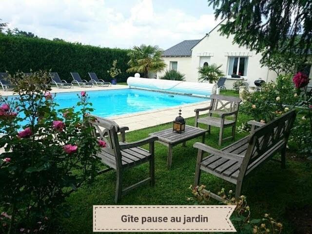 Gite Pause Au Jardin Saint-Branchs エクステリア 写真
