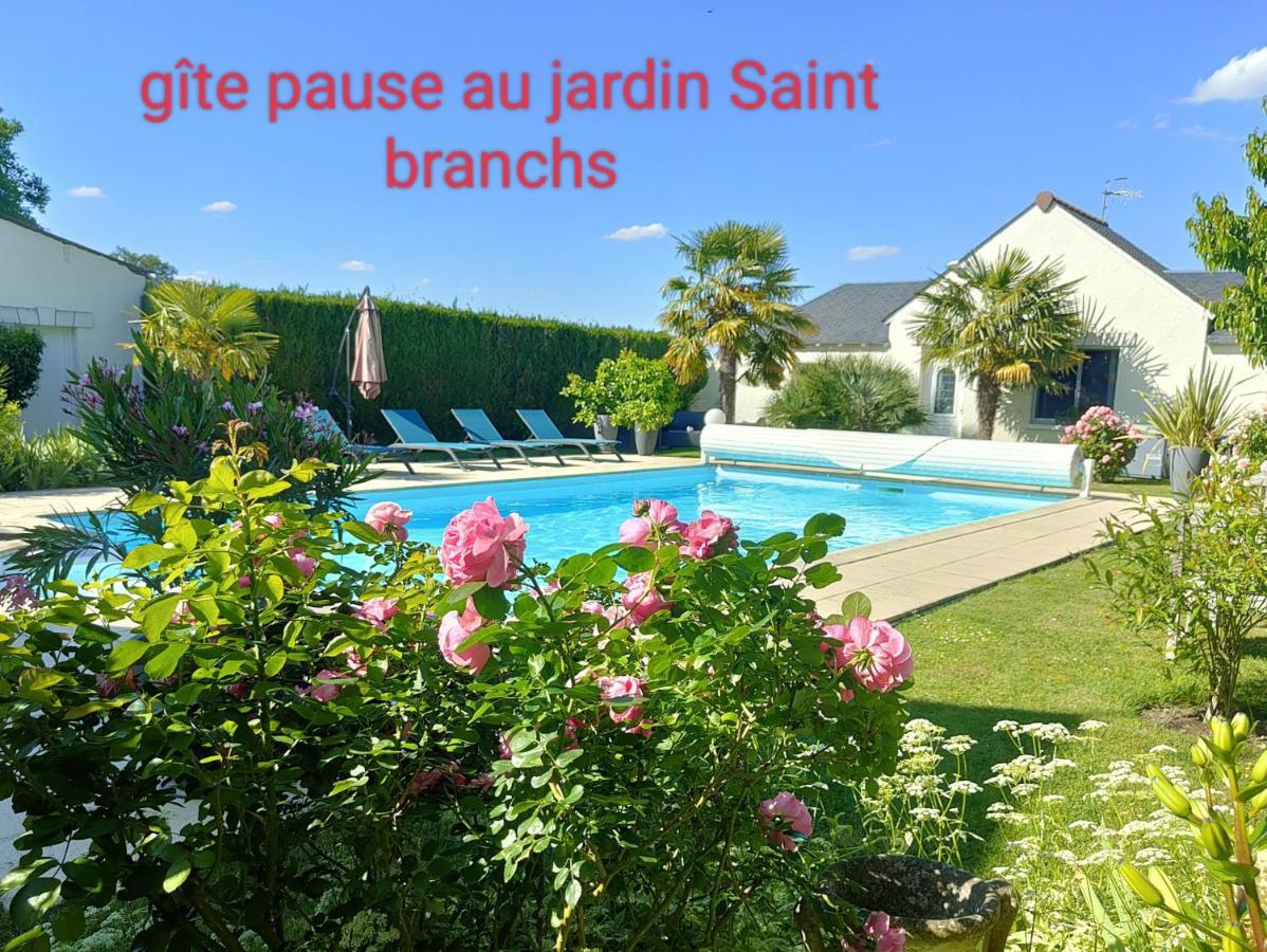 Gite Pause Au Jardin Saint-Branchs エクステリア 写真